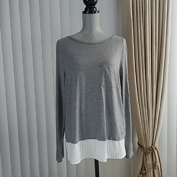 Tommy Hilfiger Tops - Tommy Hilfiger Tunic Blouse.